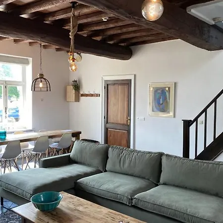 Apartment Authentic - 6p-maisonette Eijsden