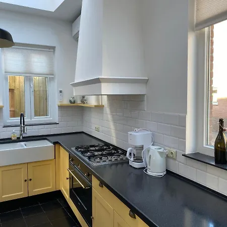Authentic - 6p-maisonette Daire *