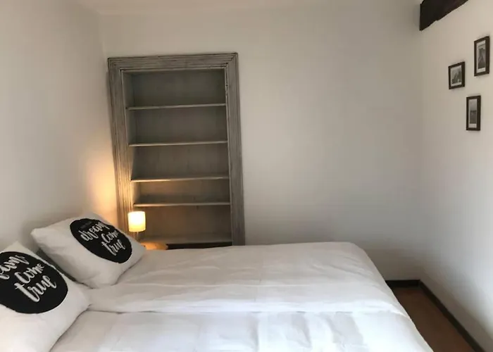 شقة Authentic - 6p-maisonette إيجسدين