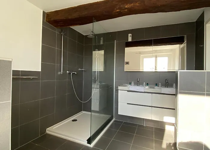 Authentic - 6p-maisonette إيجسدين