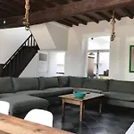 Authentic - 6p-maisonette Apartment Eijsden