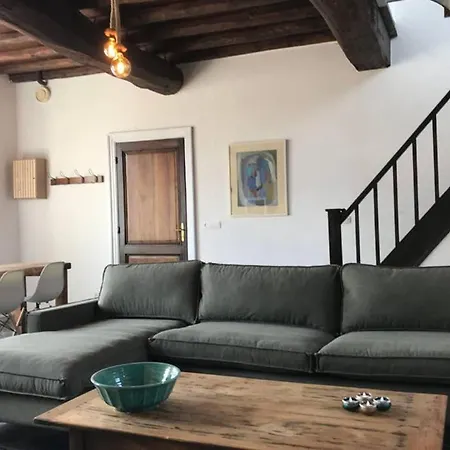 Apartment Authentic - 6p-maisonette Eijsden